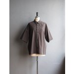 画像: Still By Hand(スティルバイハンド) ナイロン変形ラグランショートスリーブシャツ チャコールブラウン