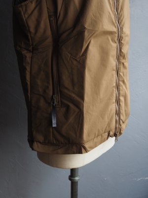 画像11: BEYOND(ビヨンド)US ARMY L7 HIGHLOFT VEST コヨーテ