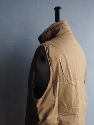 画像16: BEYOND(ビヨンド)US ARMY L7 HIGHLOFT VEST コヨーテ