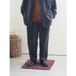 画像: Still By Hand(スティルバイハンド) コーデュロイテーパードイージーパンツ ブルーチャコール