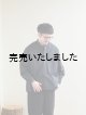 画像: Still By Hand(スティルバイハンド) 製品染めスキッパーシャツ グリーンチャコール