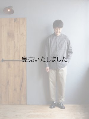 画像19: Still By Hand(スティルバイハンド) バンドカラーチェックシャツ チャコールチェック